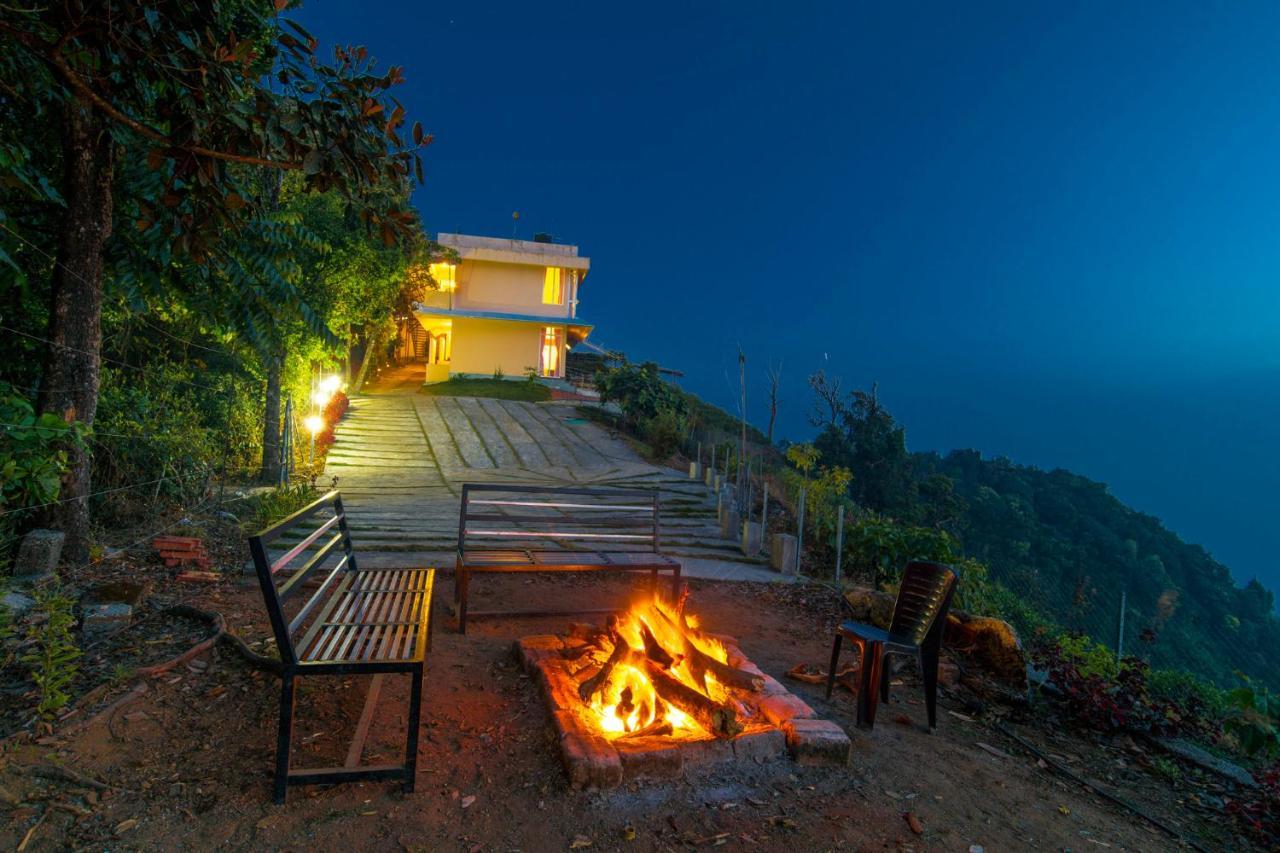 Forest County Hotel Munnar Esterno foto